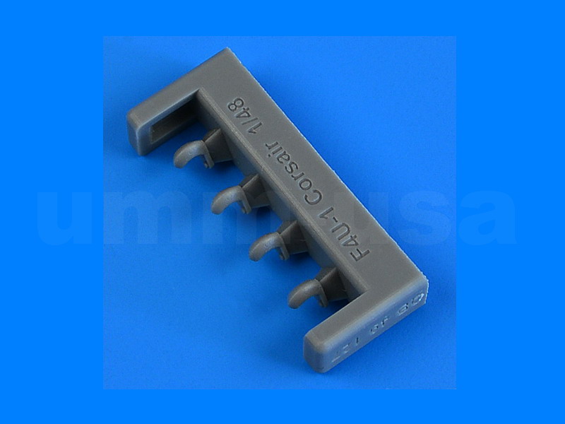 QB49127 F4U-1 Corsair catapult hook 1/48